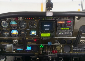 1979 PA-34 200T PIPER SENECA II - Image 5