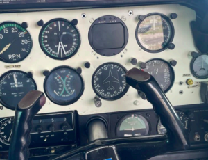 1979 PIPER PA23-250 AZTEC F - Image 5
